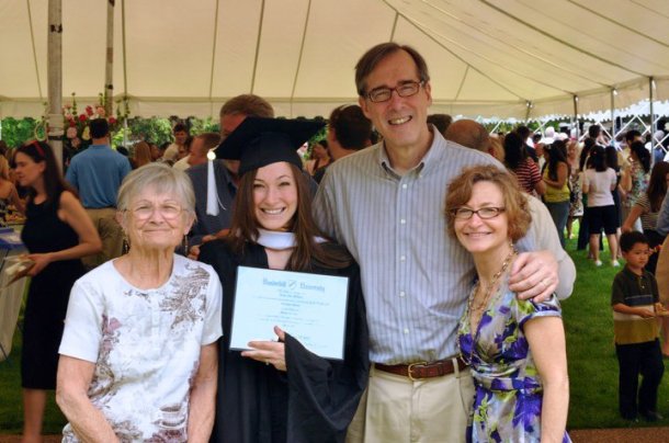 29833_573833506232_34100346_33186525_7826286_n