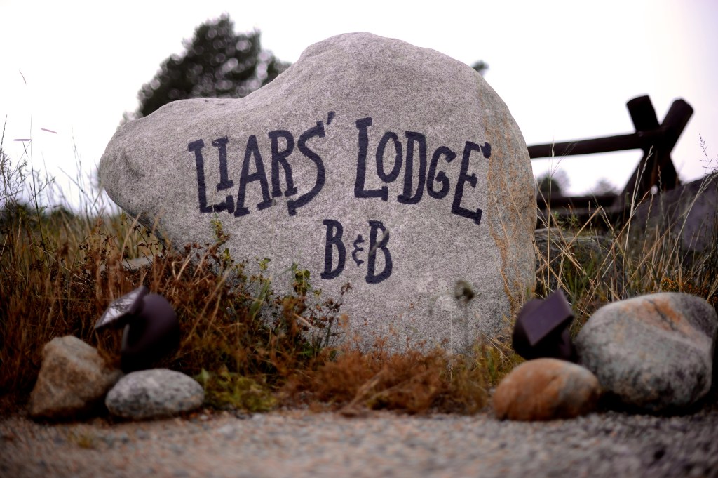 Liar’s Lodge