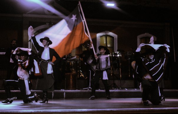 17477_563712947912_4140592_n