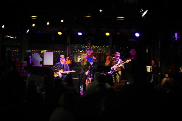 737257_851267875532_1924895483_o