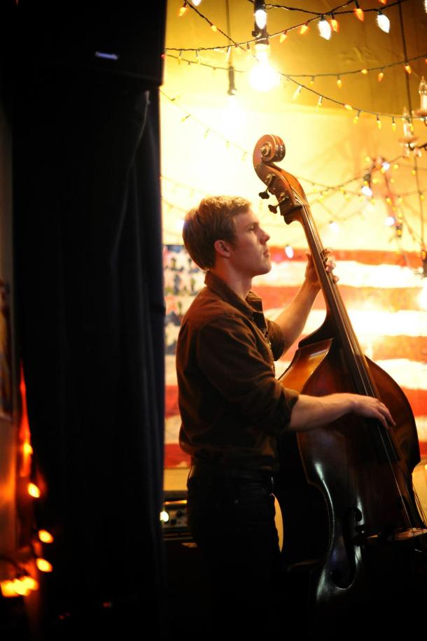 793771_334065813370456_1764222158_o