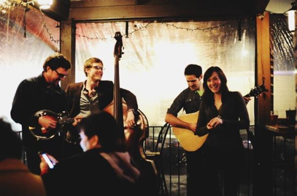 537061_366751623435208_1568864407_n