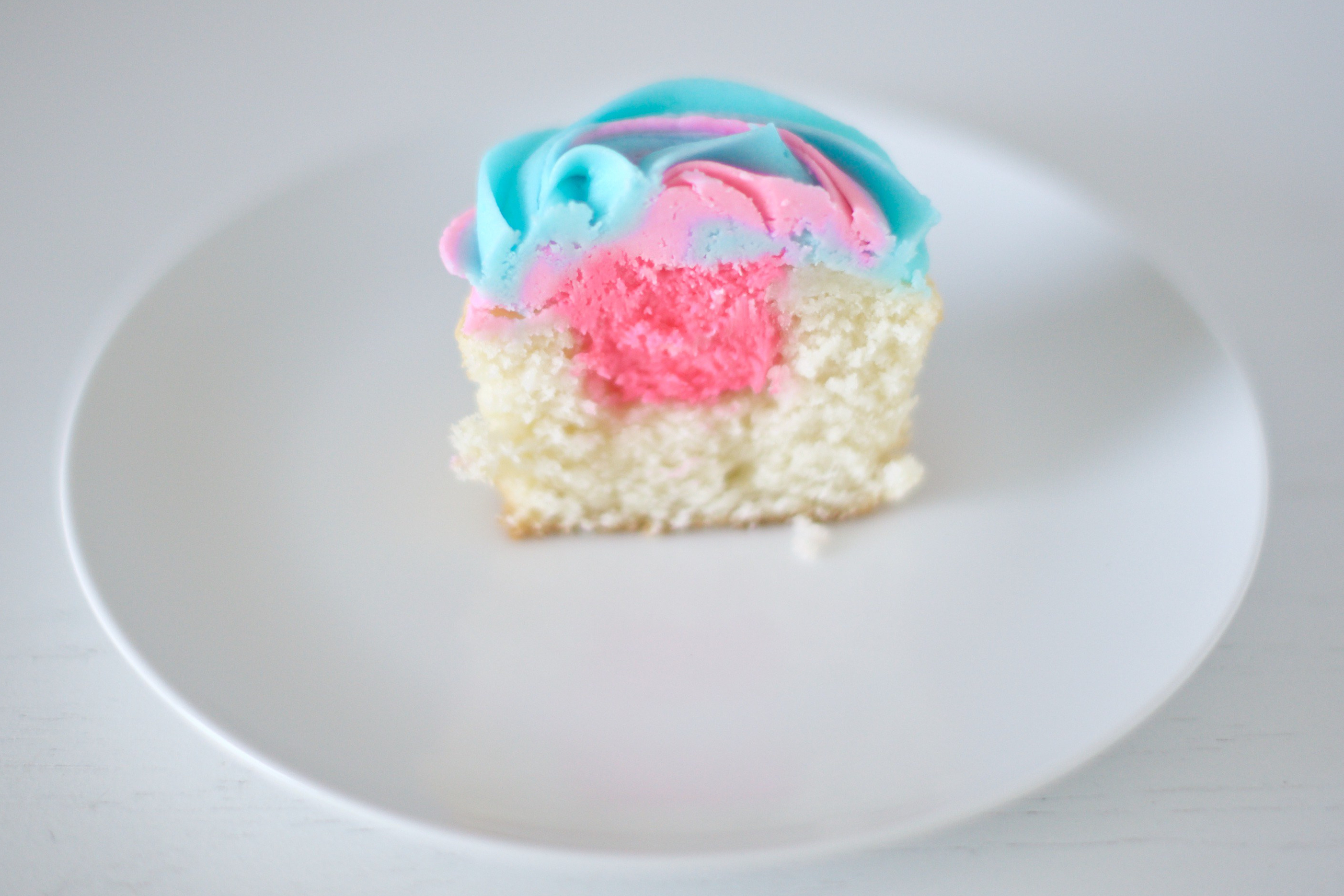 Gender Reveal Cupcakes